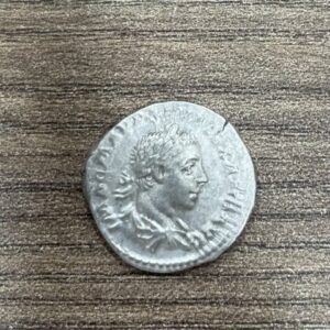 AÑO 218/ 222 D.C.HELIOGABALO.DENARIO.PESO 3,3 GR