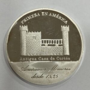 MEXICO AÑOS 2010 ONZA DE PLATA " PRIMERA DE AMERICA " PESO 31.10 GR