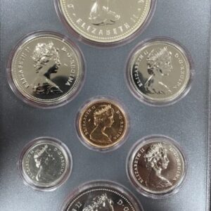 CANADA. AÑO 1977. ESTUCHE DE 7 MONEDAS ( 1 DE COBRE 1 DE NIKEL Y 1 DOLAR PLATA )