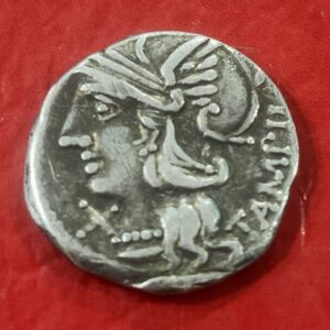 PERIODO REPÚBLICA. AÑO 120 A.C. DENARIO. FAMILIA BAEBIA. PESO 3,8 GR